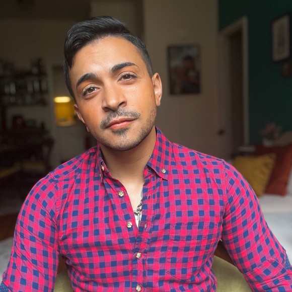 Meet your Posher, Samy - Picture 6 of 7